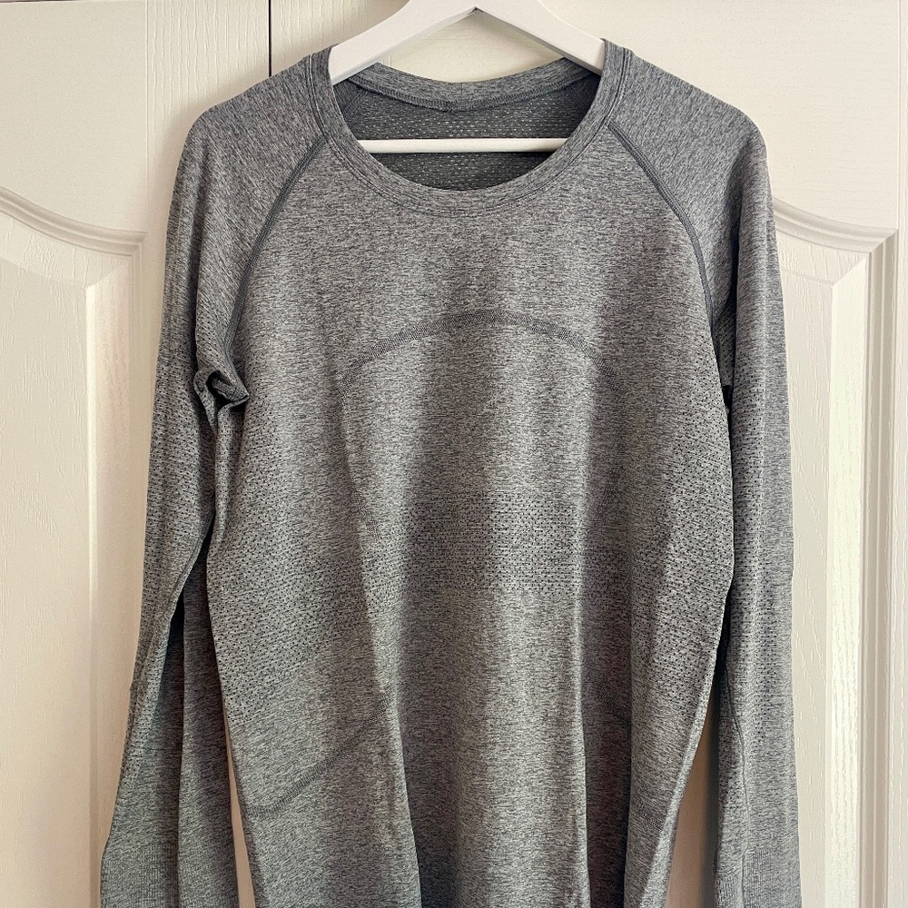 Swiftly Tech Long-Sleeve Shirt 2.0 Hip Length (12)